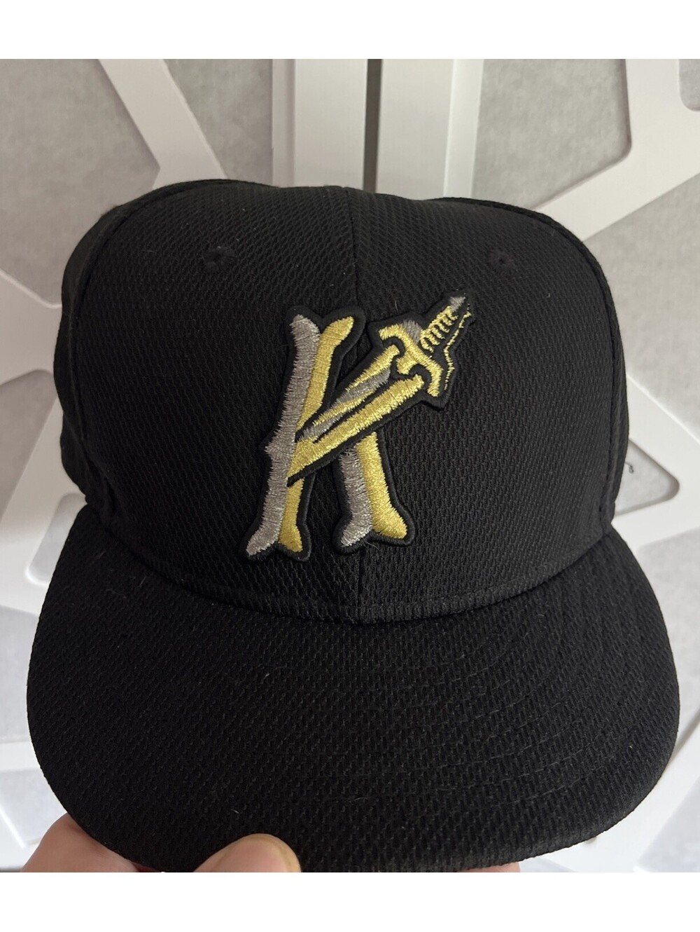 CHARLOTTE KNIGHTS BASEBALL NEW ERA FITTED HAT! Knights K Sword Logo Black 7 3/8